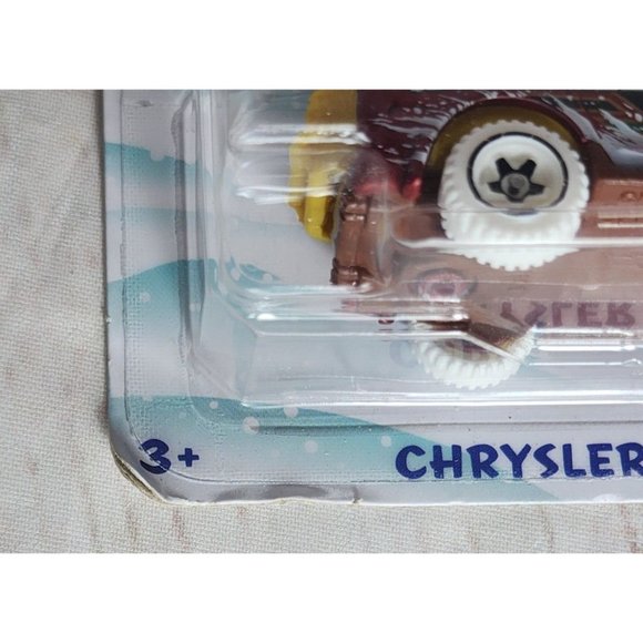 Chrysler Pacifica - Hot Wheels Holiday Mix 2022 - 1/5 Ice Rally Mattel Die-cast - Picture 4 of 16